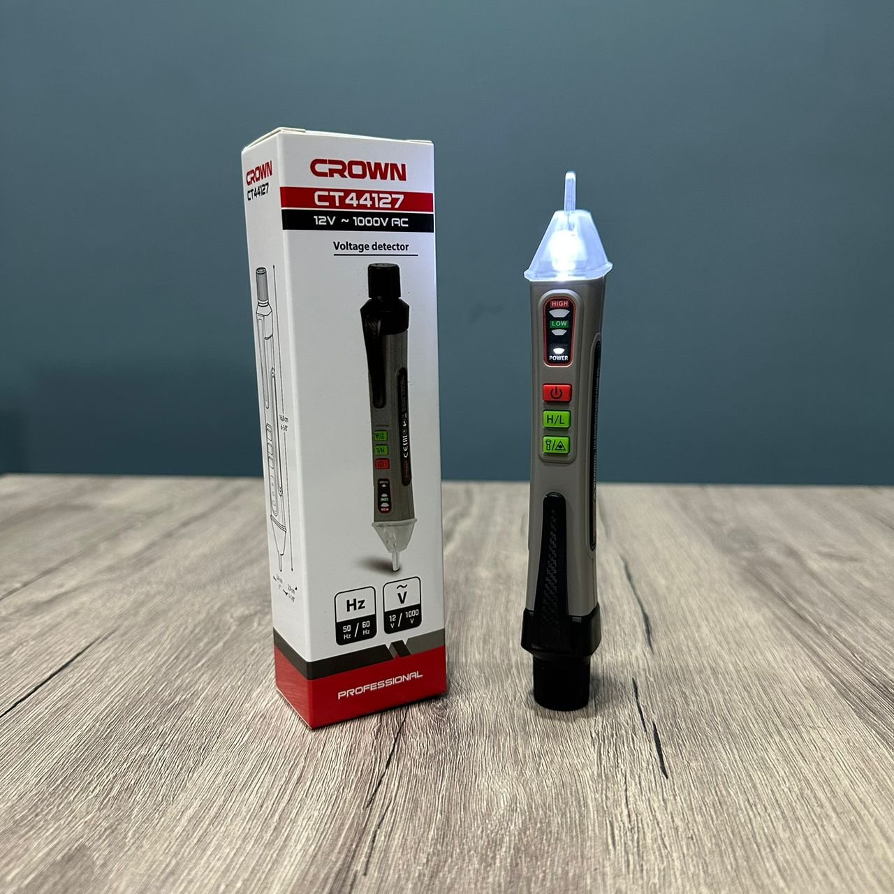 DETECTEUR VOLTAGE ET TENSION CROWN 12V-1000V AC CROWN CT44127 SANS FIL